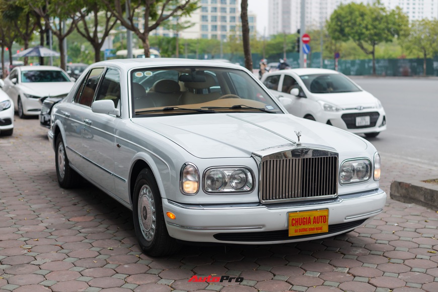 Hàng hiếm Rolls-Royce Silver Seraph sẽ lên sàn xe cũ từng thuộc sở hữu của đại gia Hải Phòng có gì đặc biệt? - Ảnh 1.