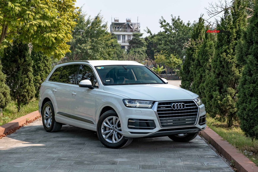 Audi Q7 mới ra mắt không lâu, xe cũ chạy lướt hạ giá rẻ hơn cả nửa tỷ đồng - Ảnh 7.