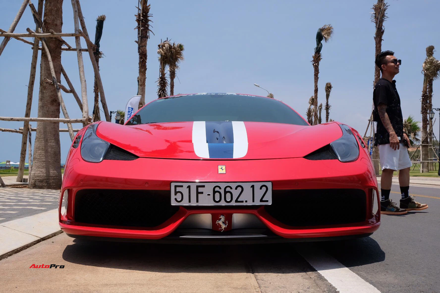 Tổng kết VietRally ngày đầu: Gần 50 siêu xe và xe thể thao vượt 200km đến Mũi Né, Pagani Huayra được chở trên xe chuyên dụng - Ảnh 1. Tổng kết VietRally ngày đầu: Gần 50 siêu xe và xe thể thao vượt 200km đến Mũi Né, Pagani Huayra được chở trên xe chuyên dụng - Ảnh 1.