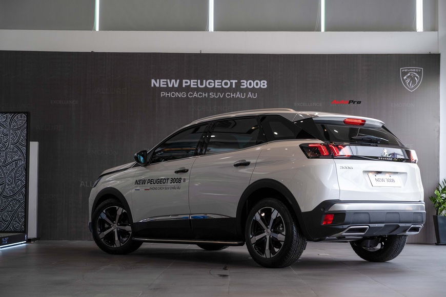 Khám phá Peugeot 3008 2021 vừa về đại lý: Thêm đúng những option bị chê thiếu của đời trước - Ảnh 4.