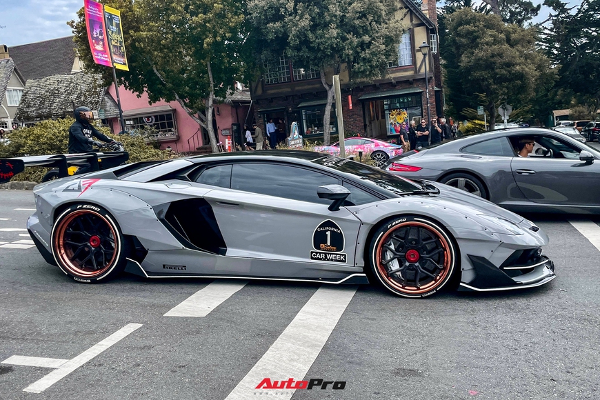 Dàn siêu xe khủng tại Monterey Car Week 2021: Nhiều xe hiếm, dị, có chiếc McLaren màu giống hệt xe đại gia Hoàng Kim Khánh - Ảnh 10.