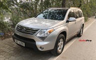 Hàng hiếm Suzuki XL7 bán lại giá ngang Kia Morning tại Việt Nam: SUV 7 chỗ to như Ford Explorer, nhiều trang bị hiện đại, nhập Canada
