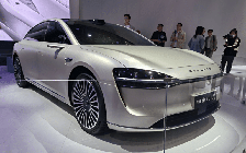  Huawei ra mắt xe sang đầu tiên, nhắm cạnh tranh S-Class, 7-Series, liệu có hot như Xiaomi?