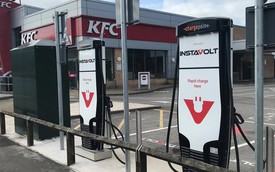 Không chỉ bán gà rán, gã khổng lồ thức ăn nhanh KFC còn lấn sân vào lĩnh vực hạ tầng trạm sạc xe điện
