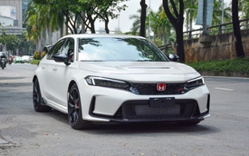 Ảnh ‘nóng’ Honda Civic Type R 2022 giá khoảng 2 tỷ đồng đầu tiên Việt Nam
