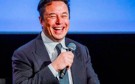 Sức hút của những chiếc xe Tesla: Elon Musk mặc sức đẩy giá bán người mua vẫn xếp hàng dài, lợi nhuận gấp 8 lần Toyota trên mỗi xe bán ra
