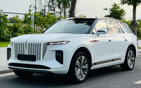 Lô Hongqi E-HS9 6 chỗ và 7 chỗ đầu tiên về Việt Nam: SUV chạy điện, giá từ 2,968 tỷ đồng, ngang cỡ Mercedes GLS và BMW X7
