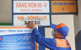 Đề xuất giảm 10% thuế nhập khẩu ưu đãi với xăng