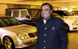 Người giàu nhất châu Á: Vệ sĩ đi Mercedes-AMG G 63 1,2 triệu, chủ đi Rolls-Royce Cullinan 2 triệu USD