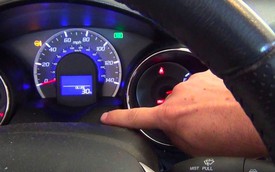 Kinh nghiệm lái xe: Bạn có biết hết những kí hiệu trên bảng điều khiển ô tô?