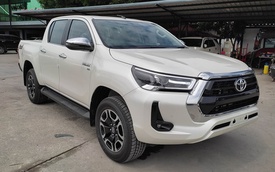 Lộ trang bị Toyota Hilux 2023 bản đầu tiên về Việt Nam: Thêm nâng cấp nhưng chưa đủ hot để làm khó Ranger
