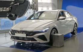 Hyundai Elantra 2024 giá quy đổi 360 triệu đồng: Nâng cấp nhiều thế này thì K3, Civic phải dè chừng, về Việt Nam là chuyện sớm muộn