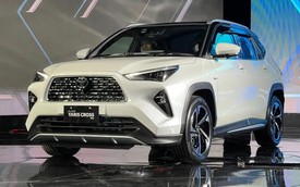 Ra mắt Toyota Yaris Cross 2023: Giá quy đổi từ hơn 550 triệu đồng, về Việt Nam sẽ làm khó Seltos, Creta