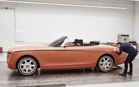 Khách VIP của Rolls-Royce được đặt thiết kế xe riêng, có chiếc mất 4 năm mới xong