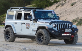 Hội chơi Jeep mang 10 chiếc xe phượt hơn 700km TP. HCM - Vĩnh Hy, off-road từ đồi cát xuống suối mà không hề hấn gì