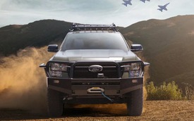 Ford Ranger lắp thêm động cơ điện: Chạy tối đa 20km, hết pin lại chuyển về máy xăng/dầu như thường