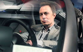 Người tài xế học lái 4 tháng khiến Elon Musk 'tự ti' về hệ nơ-ron của mình