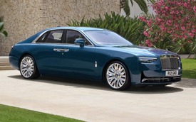 Rolls-Royce Ghost 2025 ra mắt: Thiết kế sửa nhẹ, nội thất lột xác với công nghệ đỉnh cao từ BMW