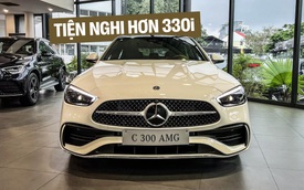 Mercedes-Benz C 300 AMG nâng cấp tại Việt Nam: Giá 2,134 tỷ, thêm trang bị như C 43, đấu 330i