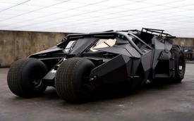 Fan Batman đã có thể mua Batmobile Tumbler: Giá quy đổi hơn 73 tỷ đồng, giới hạn 10 chiếc, thân xe làm từ vật liệu chống đạn, máy V8 6.2L mạnh 524 mã lực