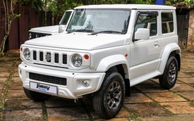 Xuất hiện Suzuki Jimny phiên bản 'Bắc Cực': Ngoại thất trắng toát, ghế da Nappa, động cơ như cũ, giá quy đổi gần 1 tỷ