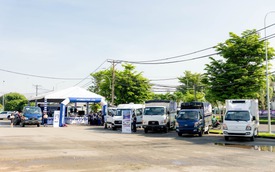 Hyundai Solati mới lần đầu ‘chạy show’ lái thử khắp cả nước, thách thức Ford Transit