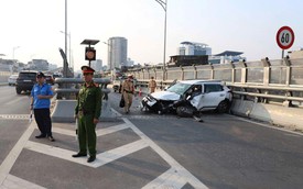 Công an thông tin vụ lao xe kinh hoàng, bánh xe rơi ra đường ở Hà Nội