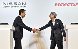 Nissan và Honda xác nhận sáp nhập làm một, cựu CEO Nissan từng dính bê bối chia sẻ: 'Honda bị ép làm'