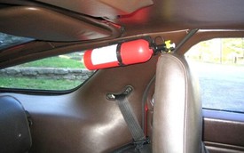 Xe ô tô nào bắt buộc phải có bình chữa cháy?