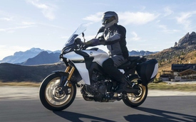 Yamaha cập nhật công nghệ xe máy mới: Sang số chỉ bằng nút gạt và nút bấm