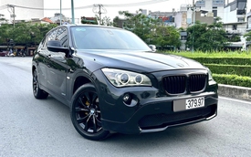 Có 300 triệu thích ‘chơi’ BMW X1 thì đây là một lựa chọn: Chạy hơn 6.700km/tháng, đã độ màn hình, cần số