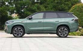 Hãng xe vừa vào VN ra mắt mẫu SUV mới: Ngang ngửa Hyundai Santa Fe, giá tương đương 700 triệu đồng