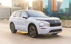 Mitsubishi Outlander 2025 tiếp tục công bố ảnh: Thiết kế ít thay đổi, có loa Yamaha như Xforce tại Việt Nam