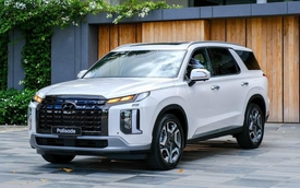 Hyundai Palisade giảm giá tới 150 triệu tại đại lý: Sales báo 'xả lỗ', bản rẻ nhất còn 1,345 tỷ đồng, rẻ hơn niêm yết Fortuner, 'giẫm chân' Santa Fe