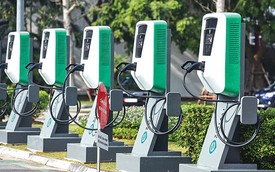 Phó Thủ tướng Trần Hồng Hà: Xây dựng cơ chế tính giá điện cho các trạm, trụ sạc điện, hỗ trợ trực tiếp cho người sử dụng xe điện