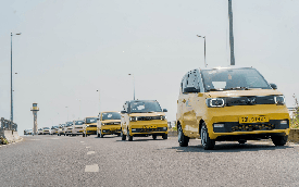 Xe điện mini làm taxi: Nhiều cơ hội, lắm thách thức