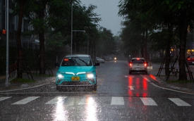 Thay bạn xem nhà ngày mưa bão: Geleximco hoá làng chài, Vinhomes Smart City vẫn thông thoáng