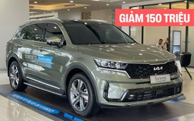 Kia Sorento PHEV giảm 150 triệu đồng tại đại lý: Giá thực tế rẻ hơn ban đầu 410 triệu đồng nhưng người mua phải đánh đổi 2 điều