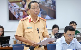 CSGT TP HCM sẽ tăng cường "phạt nguội" xe máy leo vỉa hè