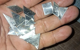 TP HCM: "Đinh tặc" rải đinh inox, xe hút đinh "chào thua"?