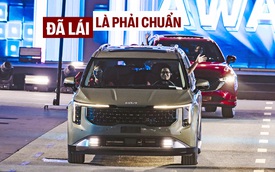 Reviewer ‘catwalk’ xe tại Gala CCA 2025: ‘Mỗi cú nhấp ga hay đánh lái đều phải chính xác vì cả triệu người đang theo dõi’