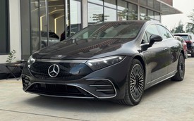 Chiếc Mercedes-Benz này mỗi 1km mất giá 1,6 triệu đồng, người mua tiết kiệm 1,3 tỷ đồng so với xe mới