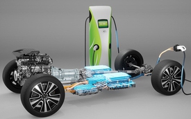 EV, hybrid thường hay PHEV? Bài toán hạ tầng sạc mới quyết định đâu là xe tốt nhất