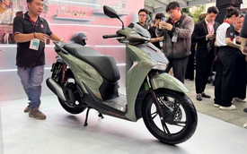 Honda SH 2026 ra mắt Việt Nam: Giá từ gần 78 triệu đồng, màn hình mới, thêm sạc USB-C