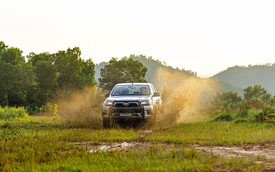 Toyota Hilux “khuấy đảo” giải đua xe ô tô địa hình lớn nhất Việt Nam năm 2025