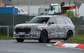 Audi sắp có SUV siêu sang đấu Maybach GLS: Hàng ghế sau dễ dạng thương gia, có hệ thống giải trí riêng, ra mắt năm sau