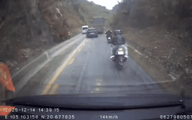 Vụ sạt ở 3 người chết ở Phú Thọ: Phát hiện tinh ý của tài xế ô tô giúp 9 hành khách thoát nạn