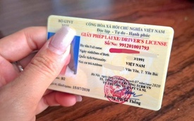 Từ năm 2025, bằng lái xe máy bị trừ hết điểm mà vẫn chạy bị phạt bao nhiêu?