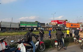 Tạm giữ khẩn cấp tài xế gây tai nạn liên hoàn làm 3 người thương vong, 7 xe ô tô hư hỏng