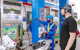 Tăng nguồn cung xăng dầu dịp Tết, gấp rút chuyển sang E10